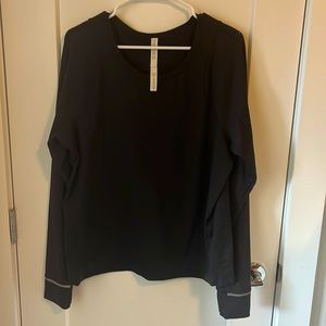 Lululemon black perforated long sleeve size 12